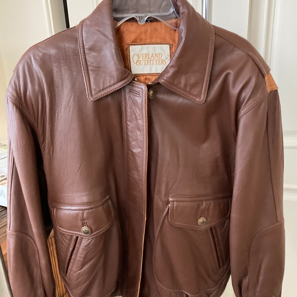 Women’s leather bomber jacket